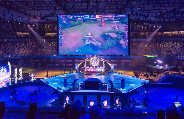 随着中超赛 随着中超赛