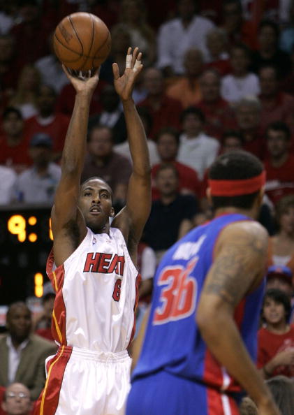 为比赛增添 为比赛增添